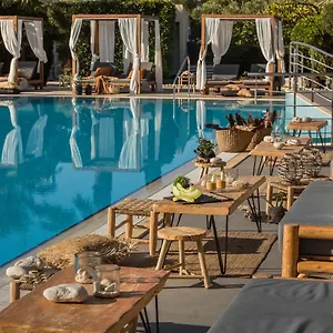 Avithos Hotel
